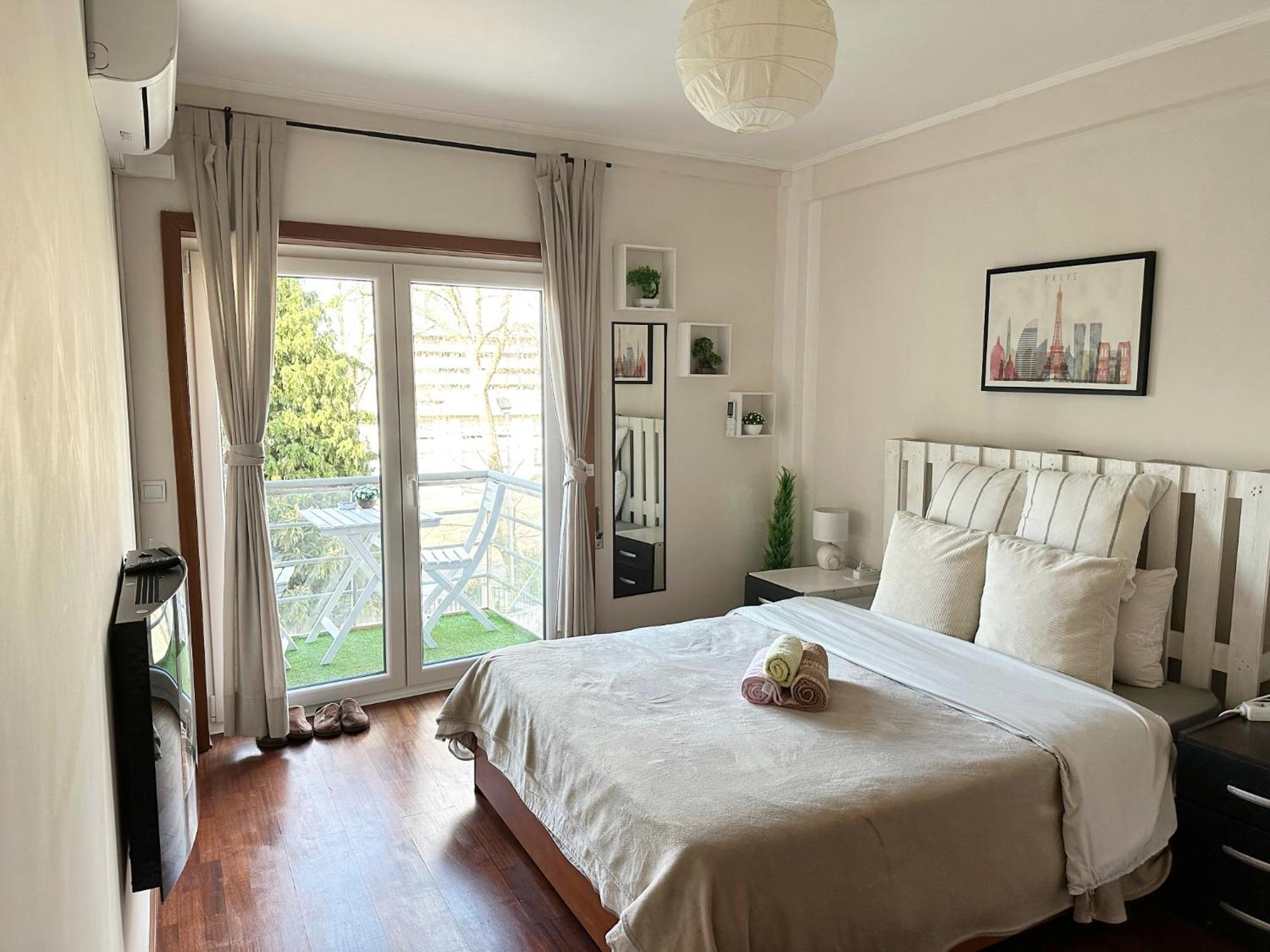 Modern Private Suite With Balcony & Bathroom - King And Queen Beds 加亚新城 外观 照片